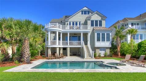 Vrbo hilton head sc - Explore an array of Hilton Head Island rentals with hot tubs, all bookable online. Choose from 2704 rentals with hot tubs in Hilton Head Island and rent the ...